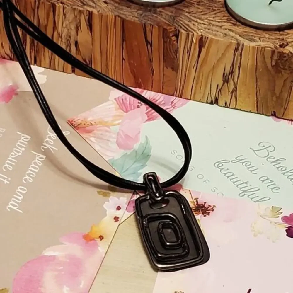 Chico's Black‎ leather Vintage pendant necklace